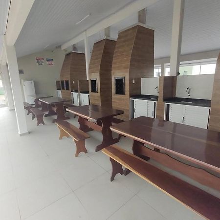 Apto Espetacular A 50 M Do Mar Em Condominio Com Piscinas Maravilhosas Guaratuba Ngoại thất bức ảnh