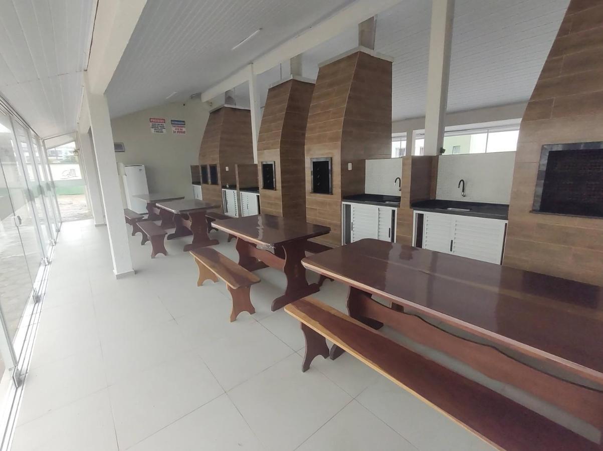 Apto Espetacular A 50 M Do Mar Em Condominio Com Piscinas Maravilhosas Guaratuba Ngoại thất bức ảnh