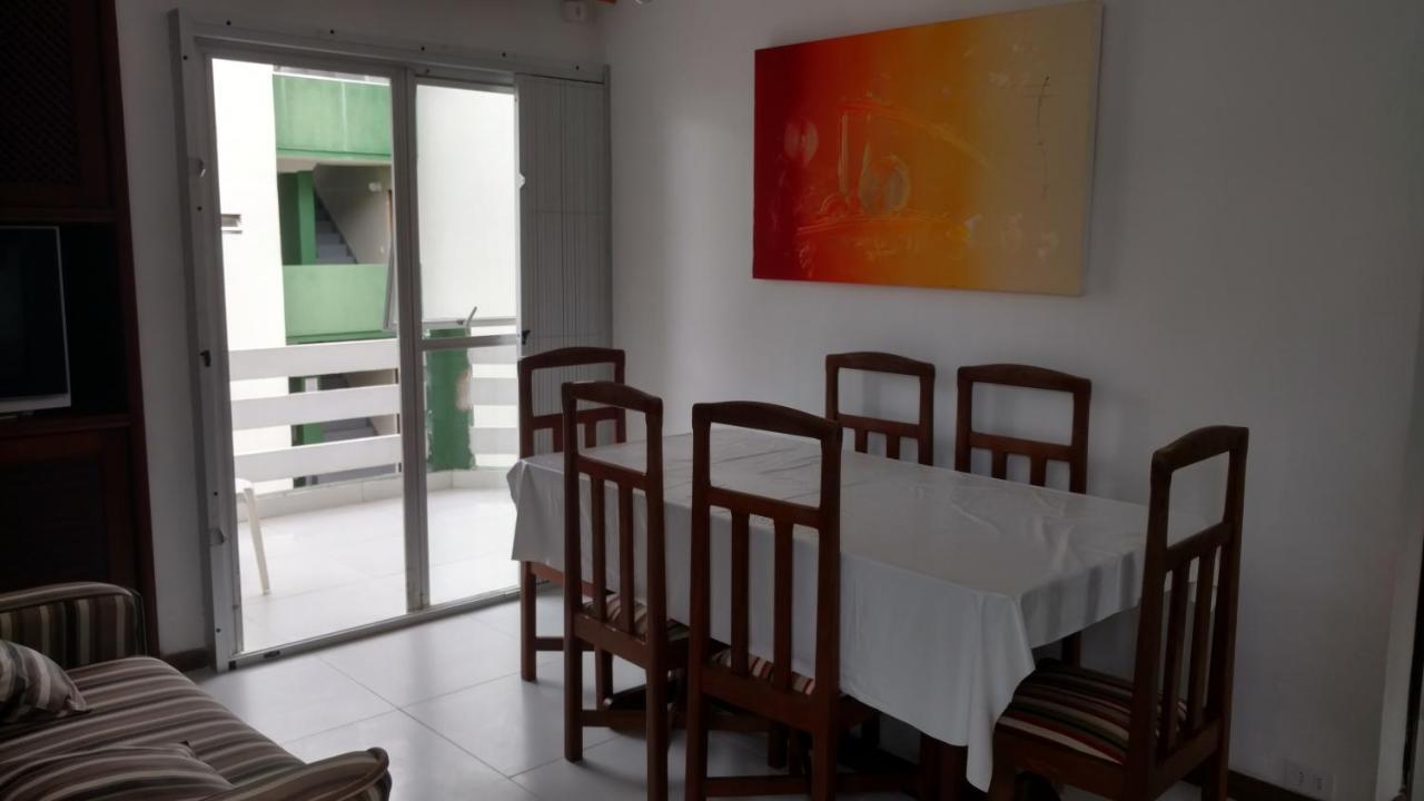 Apto Espetacular A 50 M Do Mar Em Condominio Com Piscinas Maravilhosas Guaratuba Ngoại thất bức ảnh