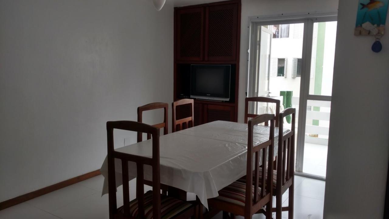 Apto Espetacular A 50 M Do Mar Em Condominio Com Piscinas Maravilhosas Guaratuba Ngoại thất bức ảnh
