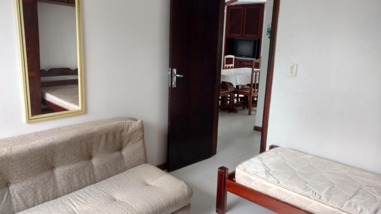 Apto Espetacular A 50 M Do Mar Em Condominio Com Piscinas Maravilhosas Guaratuba Ngoại thất bức ảnh