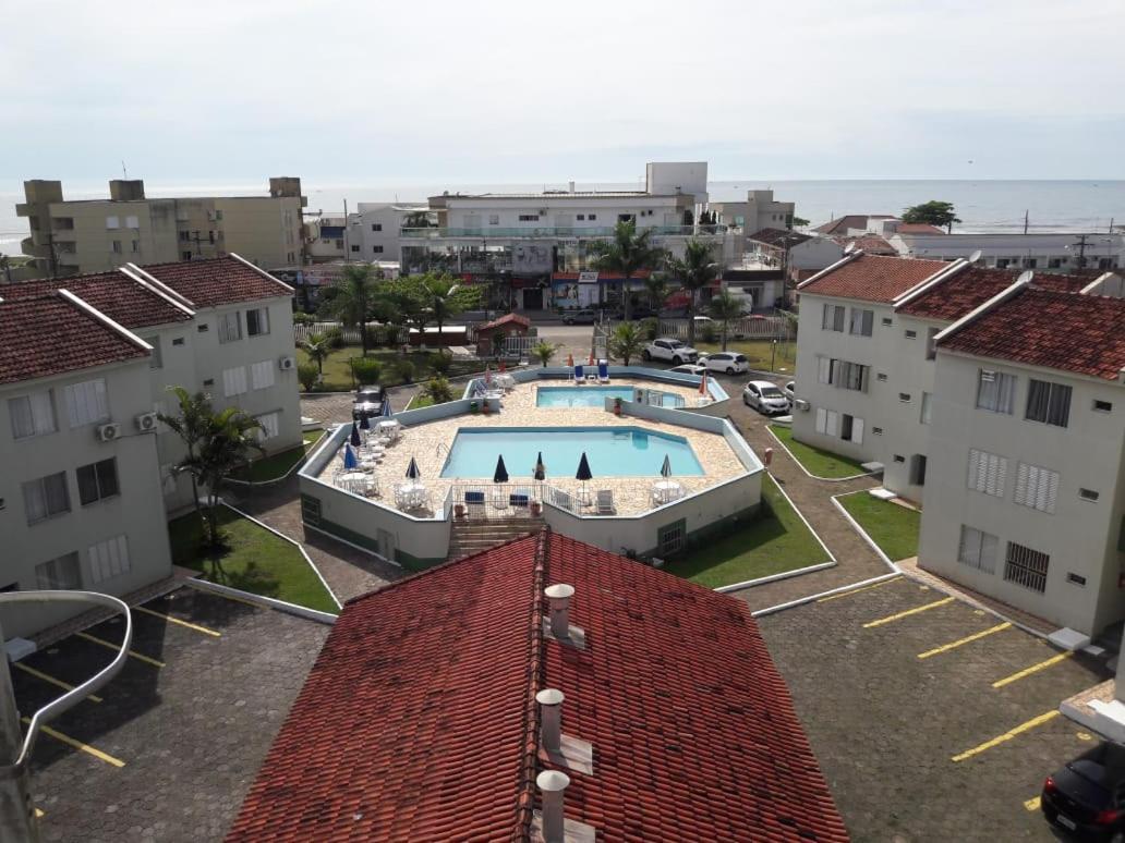 Apto Espetacular A 50 M Do Mar Em Condominio Com Piscinas Maravilhosas Guaratuba Ngoại thất bức ảnh